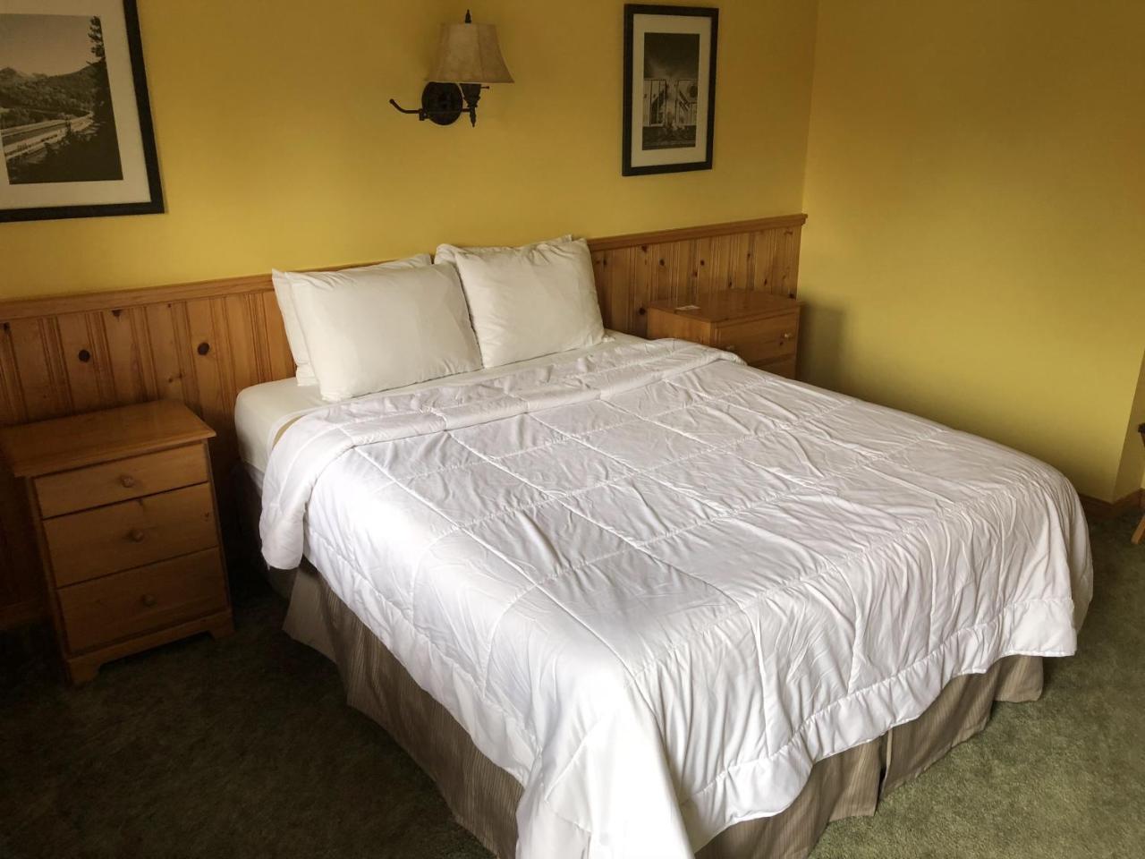 ווסט גליישר Great Northern Resort מראה חיצוני תמונה