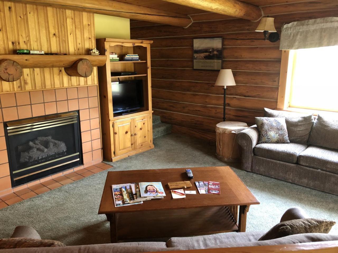 ווסט גליישר Great Northern Resort מראה חיצוני תמונה