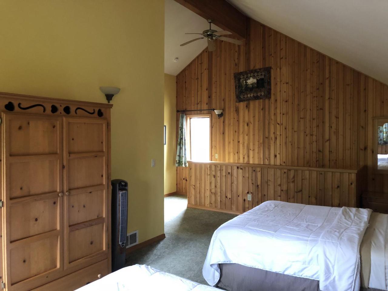 ווסט גליישר Great Northern Resort מראה חיצוני תמונה