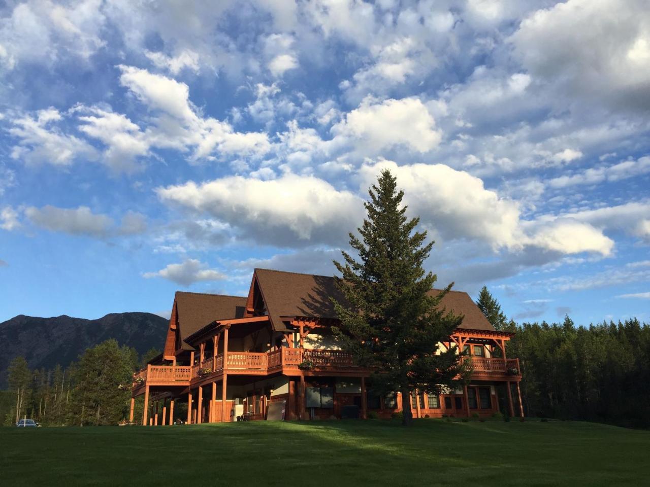 ווסט גליישר Great Northern Resort מראה חיצוני תמונה